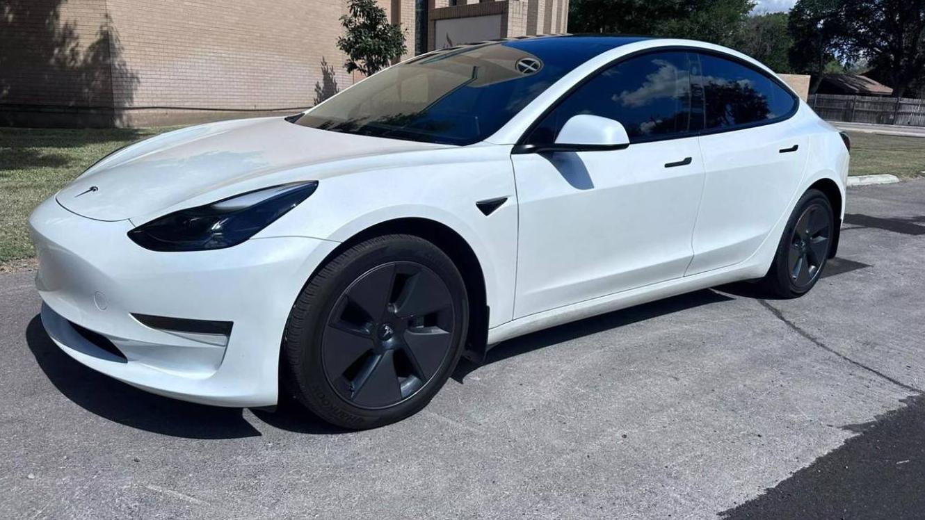 TESLA MODEL 3 2023 5YJ3E1EA8PF577442 image